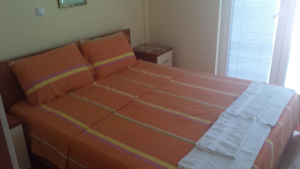 Gjole Apartments Lagadin Pokoj fotografie