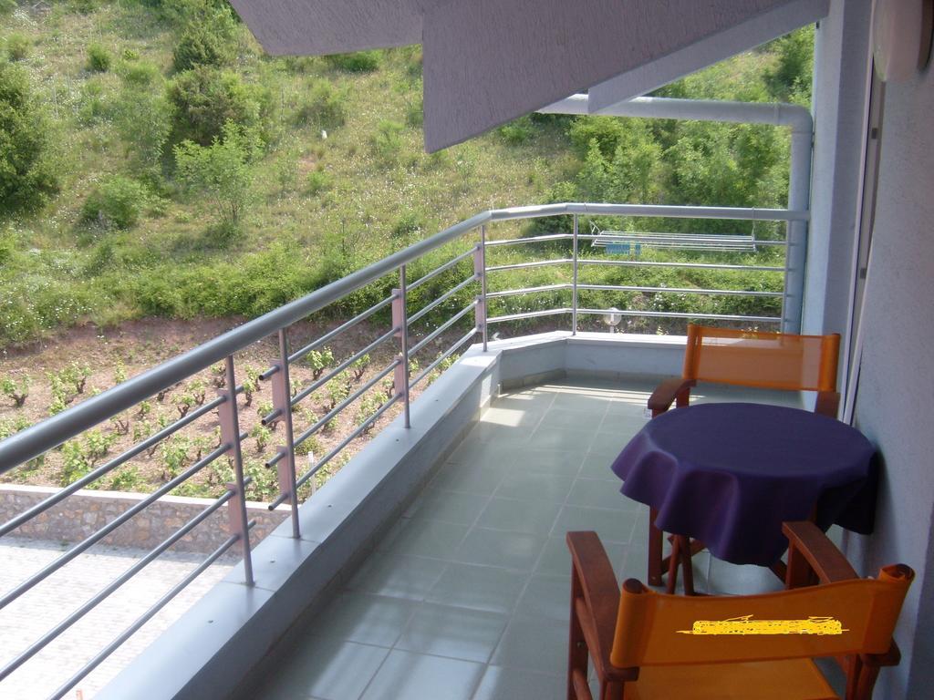Gjole Apartments Lagadin Pokoj fotografie